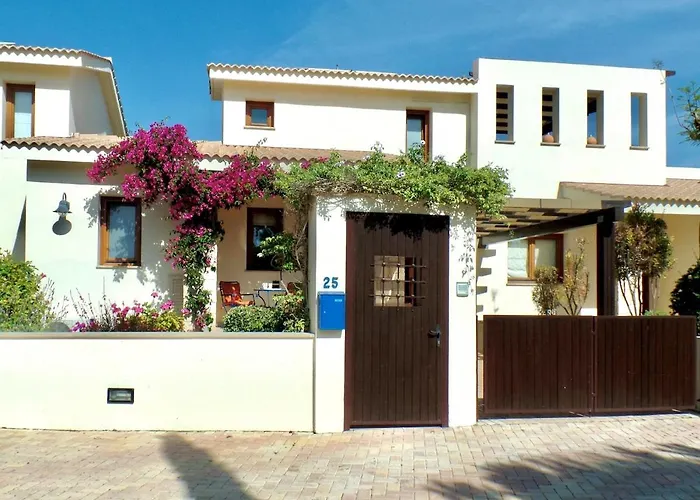 Villa 'villa Xenia' Hg25 - Relax And Enjoy The Golf Kouklia